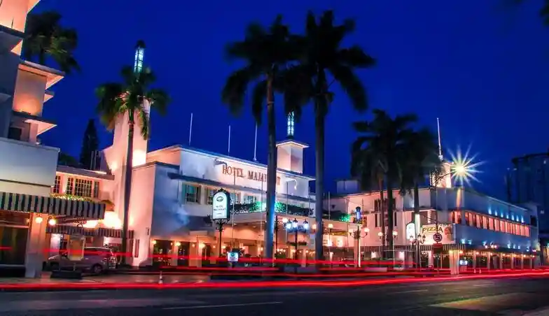 5 Travel Pati Surabaya PP (Jadwal, Harga, Fasilitas)