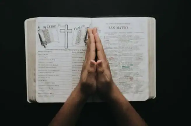 Lagu Rohani Katolik: Makna, Jenis, dan Perannya